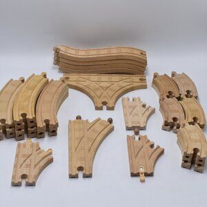 Lot of 40 Genuine Thomas Wooden Tracks Railway Trains Ascending Switch Curved